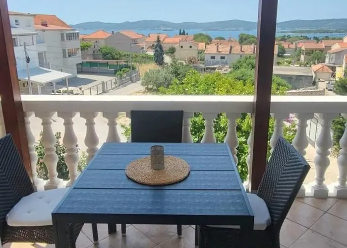 Apartman Sveti Filip I Jakov Magdalena Apartament