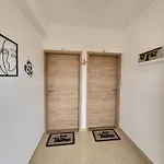 Magdalena * Sveti Filip i Jakov